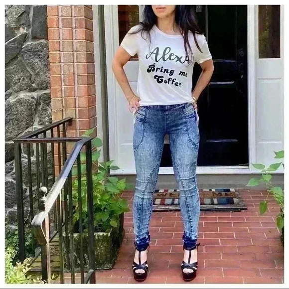 ACD WASH ROCK & ROLL CHIC SKINNY JEANS W/DETAIL - Picture 5 of 7